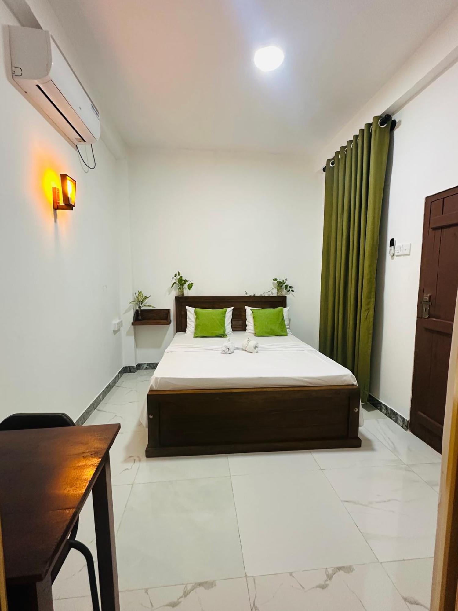 Jaya Villa - Near Airport Negombo Exterior foto